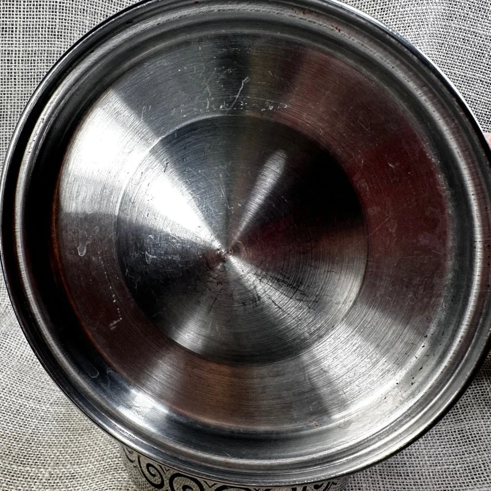 Vintage EKCO‎ 1.5 Qt Saucepan with Lid Black Scroll Stainless Steel MCM Retro